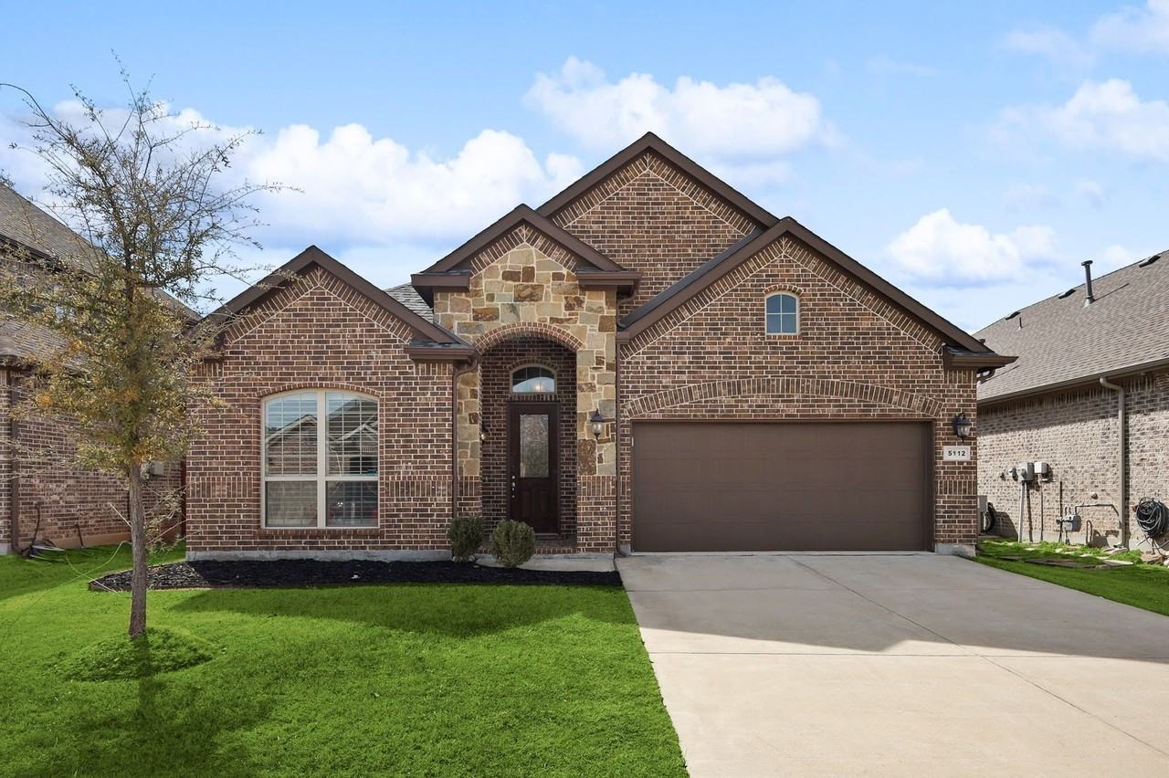5112 Ambergris Trl - Photo 2 of 40