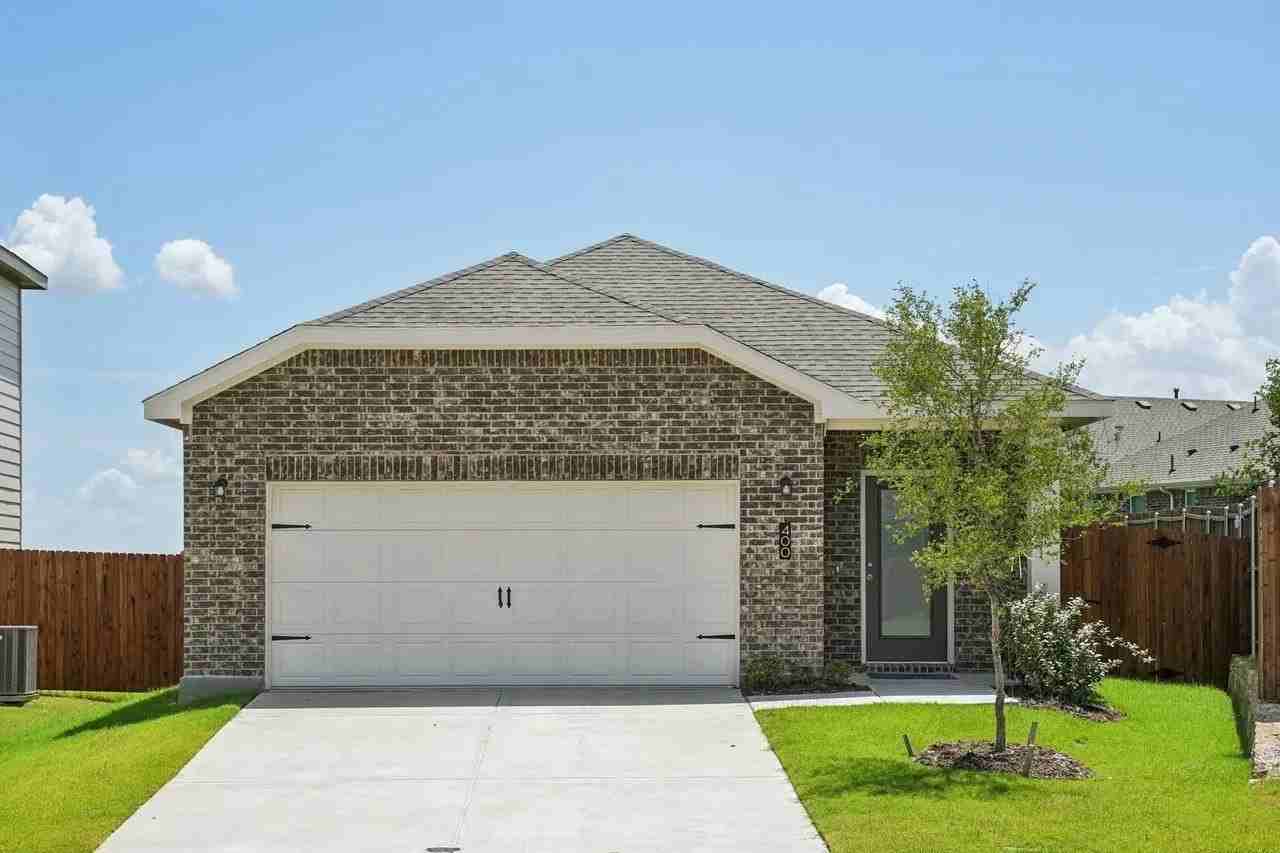 5509 Hastings - Photo 4 of 21