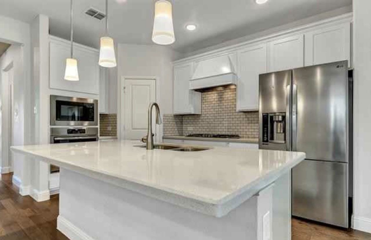 1624 Sweetwater Way - Photo 6 of 9