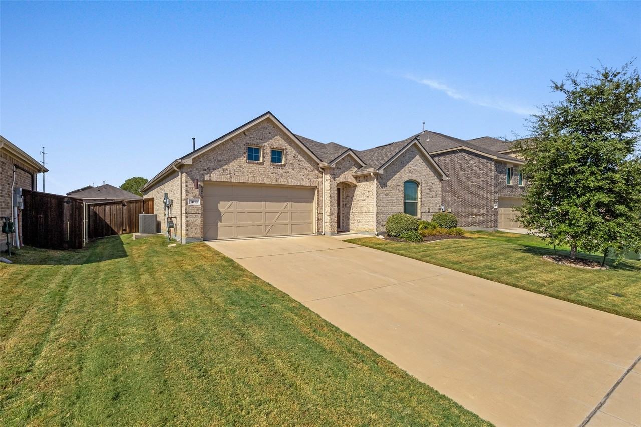 3113 Kaufman Ct - Photo 2 of 28