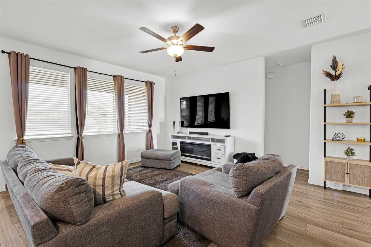 3113 Kaufman Ct - Photo 7 of 28