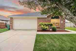 1070 Mellanie Ln - Photo 1 of 1