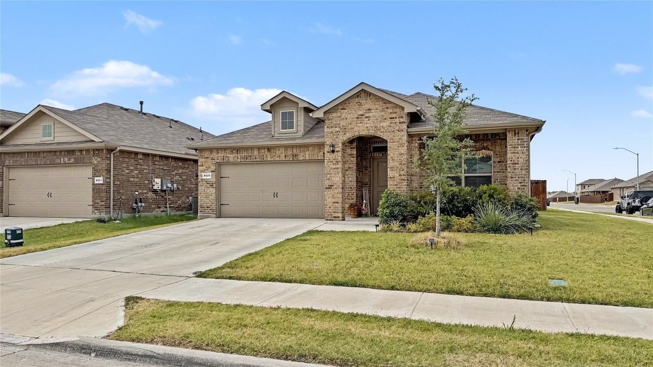 8525 Big Apple Dr - Photo 2 of 8