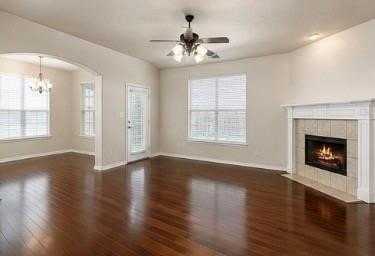 565 Griffith Dr - Photo 6 of 16
