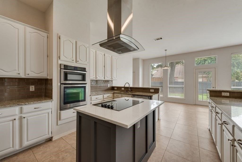 719 Parkway Blvd - Photo 7 of 20