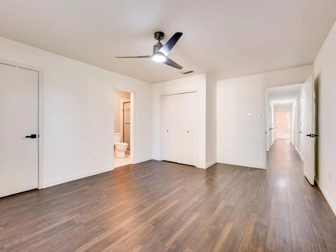 4919 Woodland Park Blvd - Photo 7 of 16