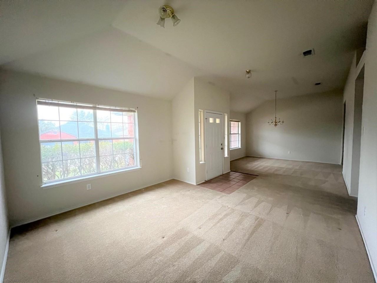 4720 Saint Thomas Pl - Photo 2 of 19