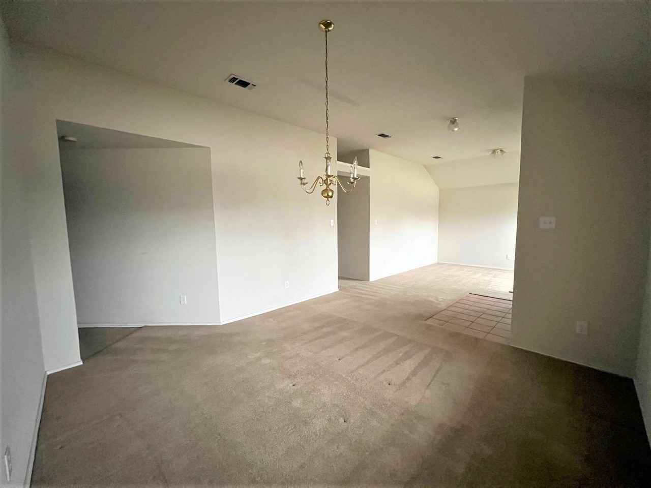 4720 Saint Thomas Pl - Photo 3 of 19