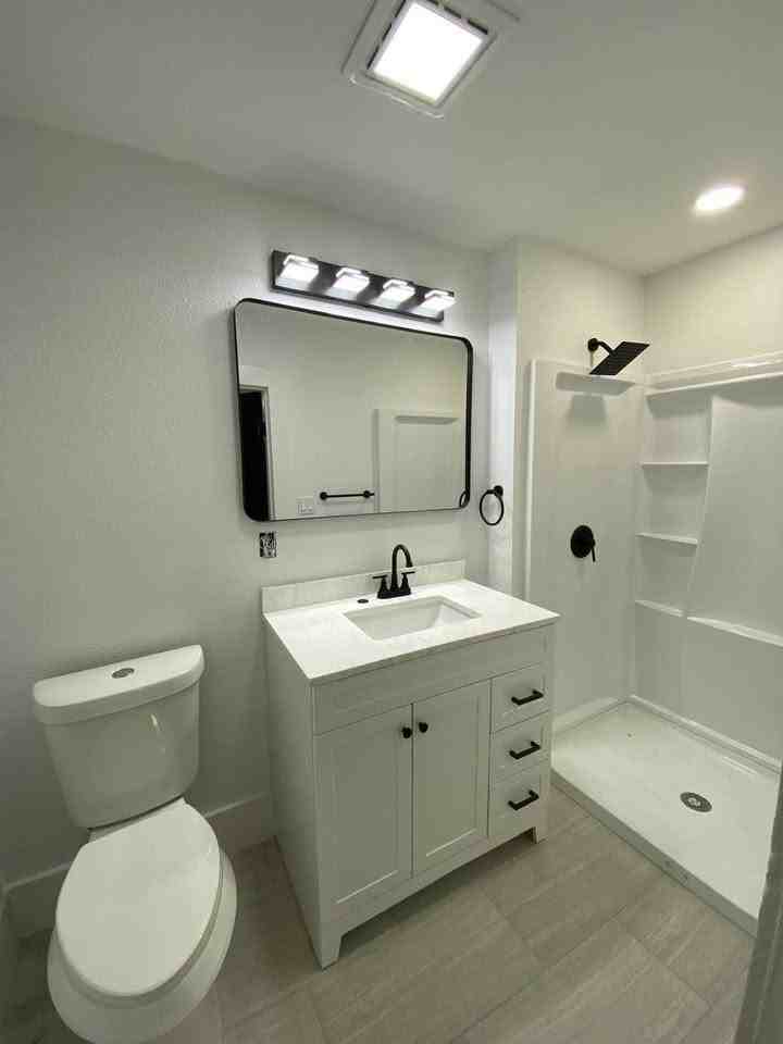 3831 Bernal Dr - Photo 5 of 31