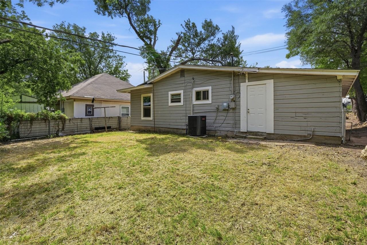 4508 Fletcher Ave - Photo 2 of 14