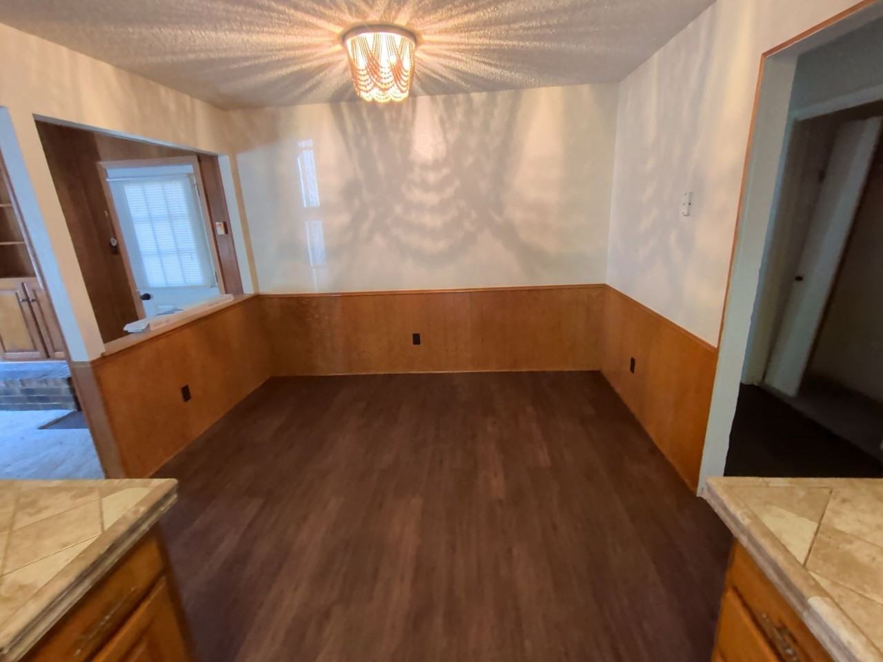 5541 Wood View St - Photo 6 of 17