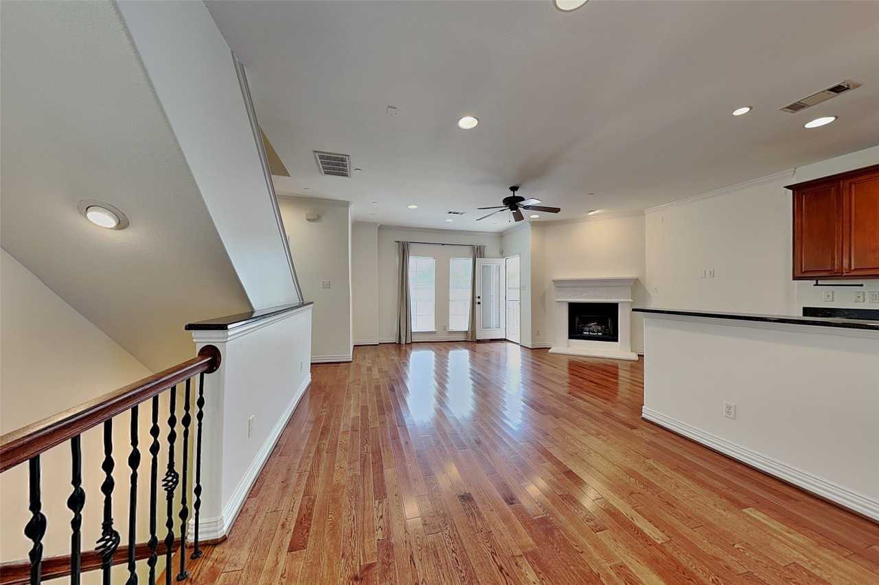 6121 Oram St #A - Photo 6 of 14