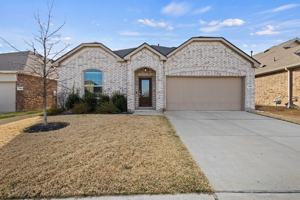featured image of 835 Sitwell Dr