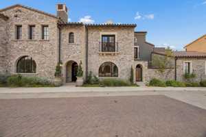featured image of 74 Cortes Dr