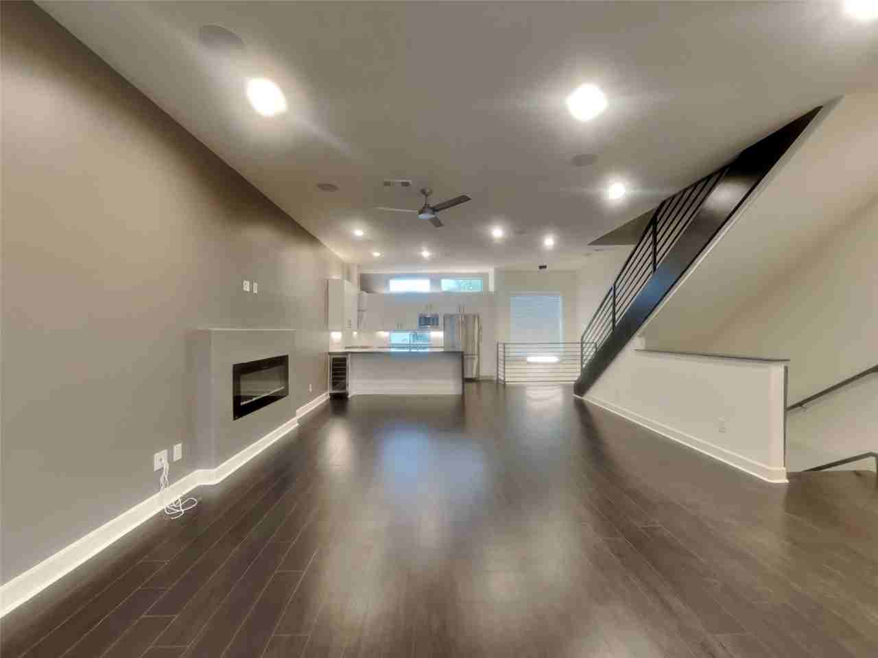 1625 Hickory St #105 - Photo 3 of 15
