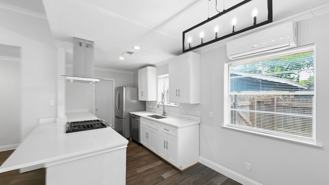 1421 Meadowcrest Dr - Photo 1 of 1