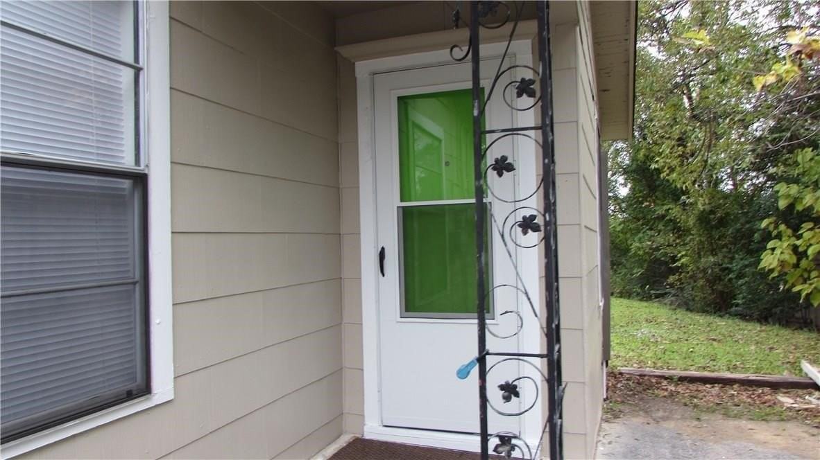 333 Nursery Ln - Photo 2 of 15