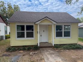 1527 W Gandy St - Photo 1 of 1