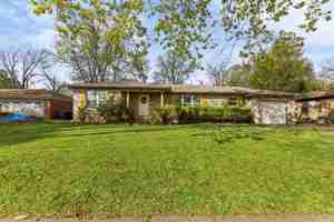 featured image of 942 Longfellow St