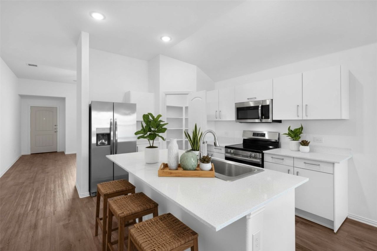 103 Rustic View Dr - Photo 3 of 12