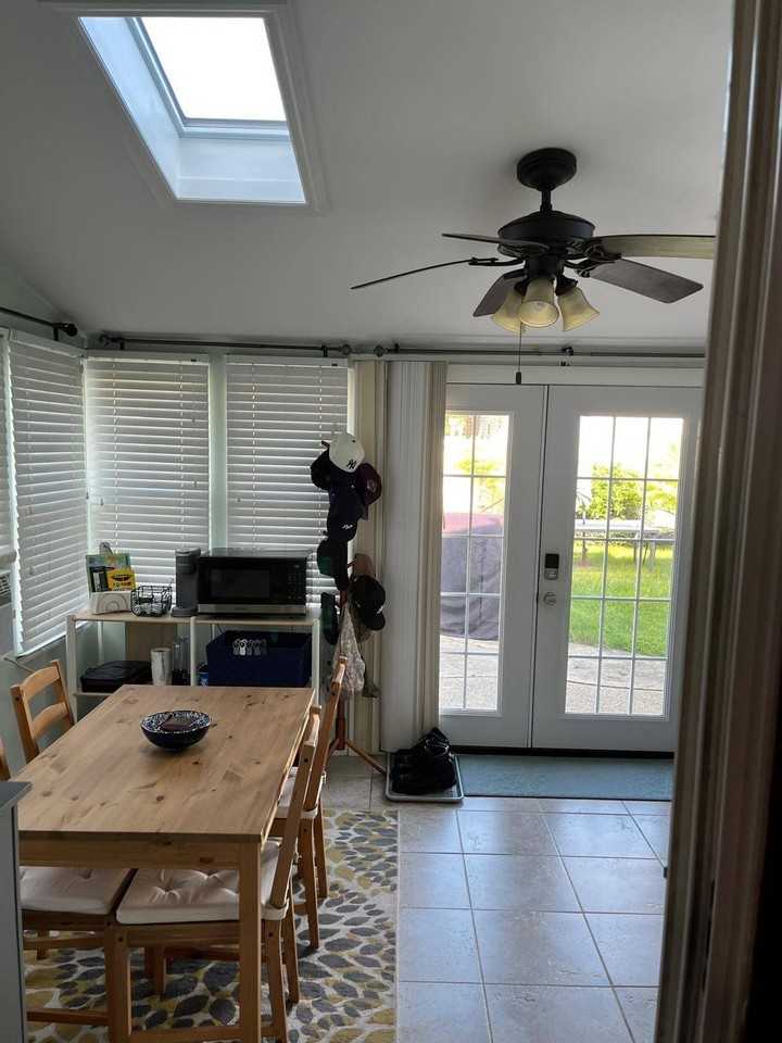 Oakley Ave - Photo 2 of 15