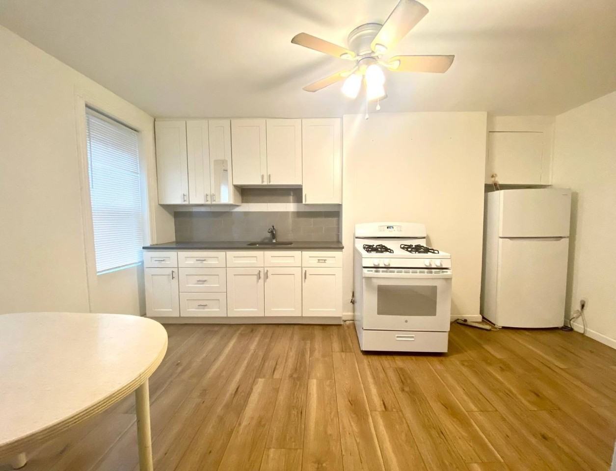 127 Engert Ave #1 - Photo 3 of 7