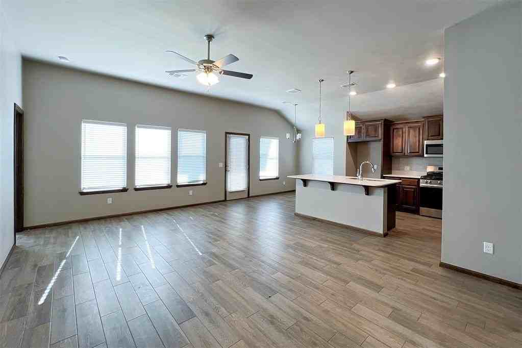 12932 Nw 3rd Ter - Photo 4 of 30