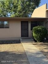 216 S Rush St #B - Photo 1 of 1