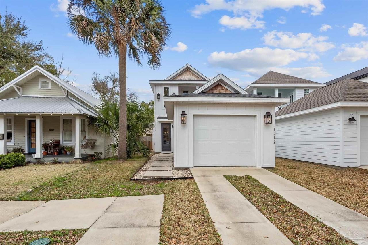 1212 E Gonzalez St - Photo 2 of 43