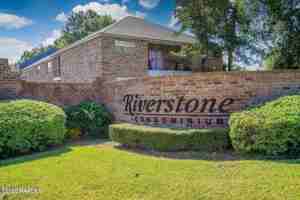 featured image of 3121 Johnston St #219