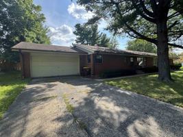 featured image of 5213 Village Ct