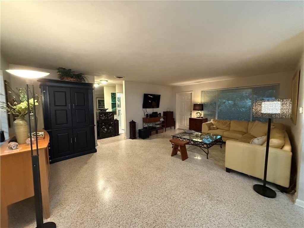 1736 36th Ave - Photo 4 of 15