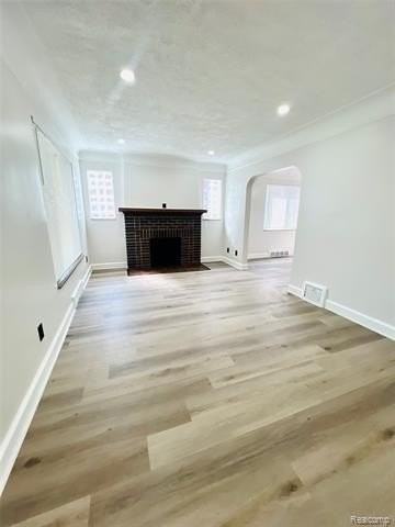 17347 Hartwell St - Photo 5 of 48