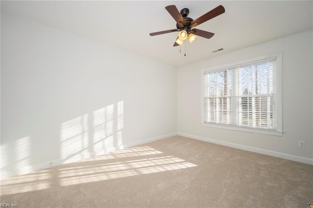106 Fisher Ct - Photo 4 of 50