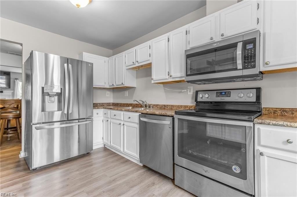 536 Peregrine St - Photo 4 of 25