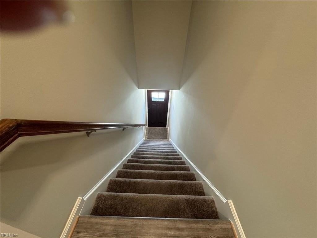 1310 Kathy Ann Way E - Photo 3 of 22