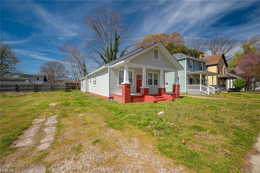 413 Highland Ave - Photo 3 of 10