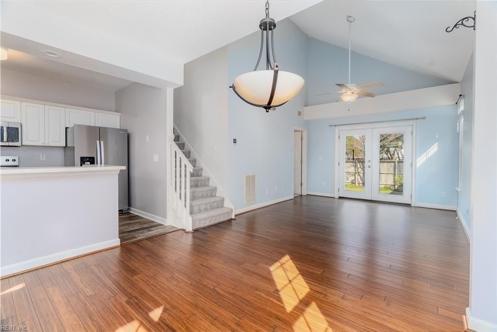 2157 Marina Shores Dr - Photo 5 of 24