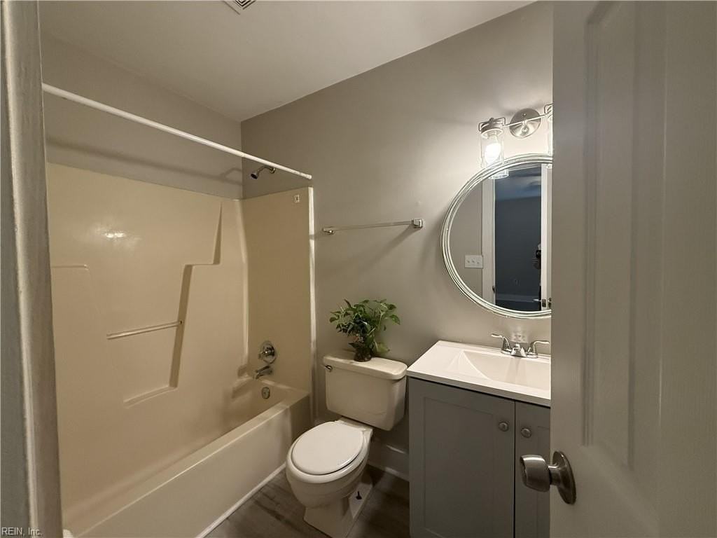 1012 E Balview Ave - Photo 7 of 12