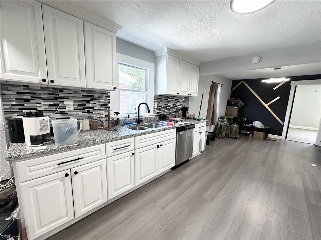 1029 Willingham St - Photo 4 of 15