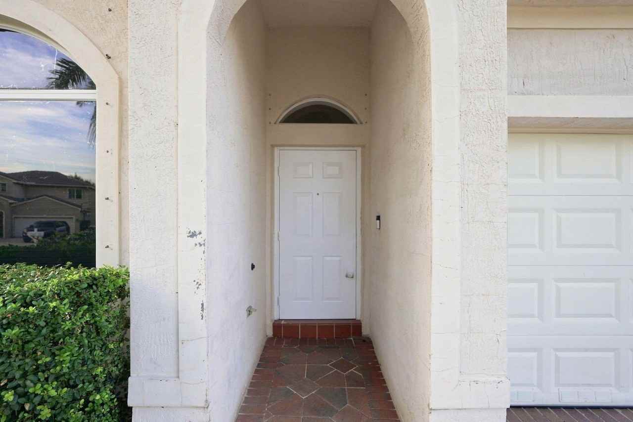 3717 Pebblebrook Mnr - Photo 5 of 31