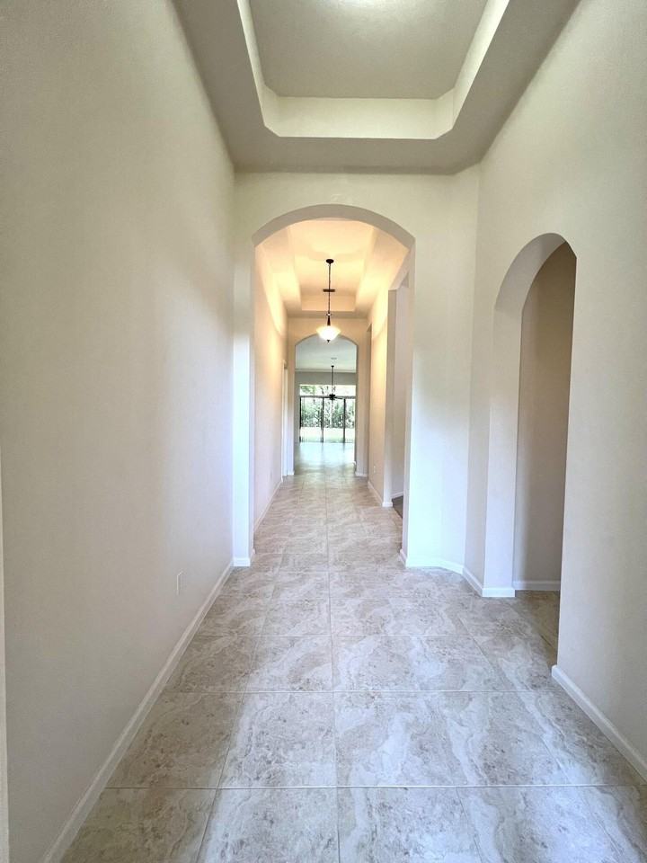 9774 Isles Cay Dr - Photo 2 of 39