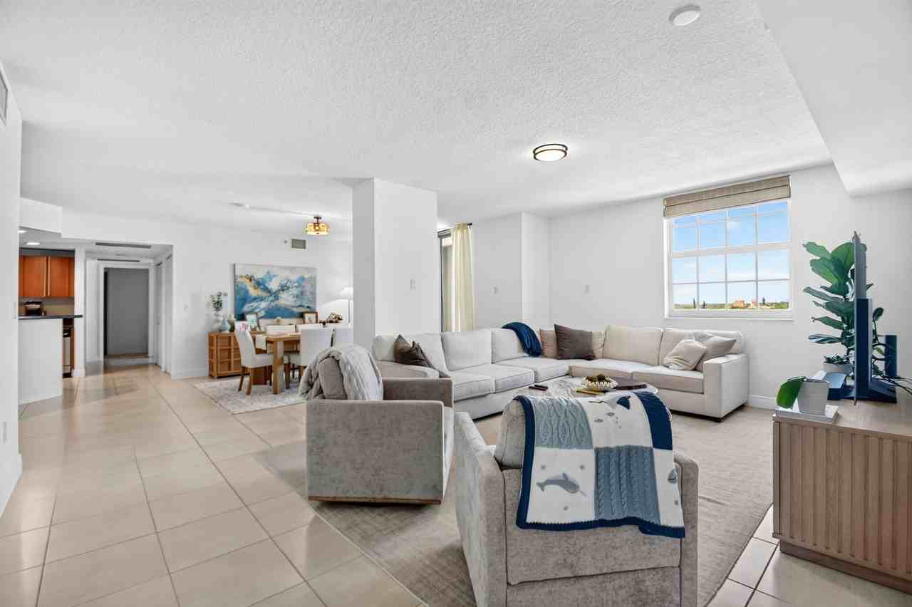610 Clematis St #700 - Photo 6 of 37