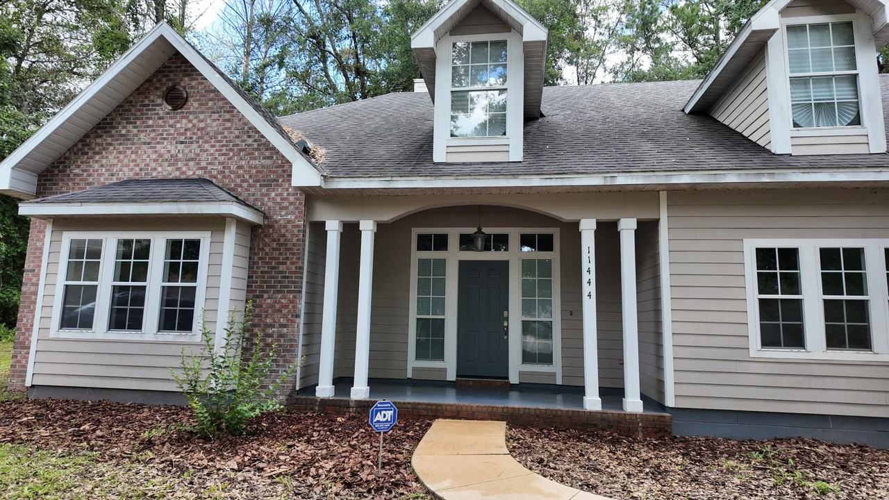 11444 Nw 18th Ln - Photo 3 of 50