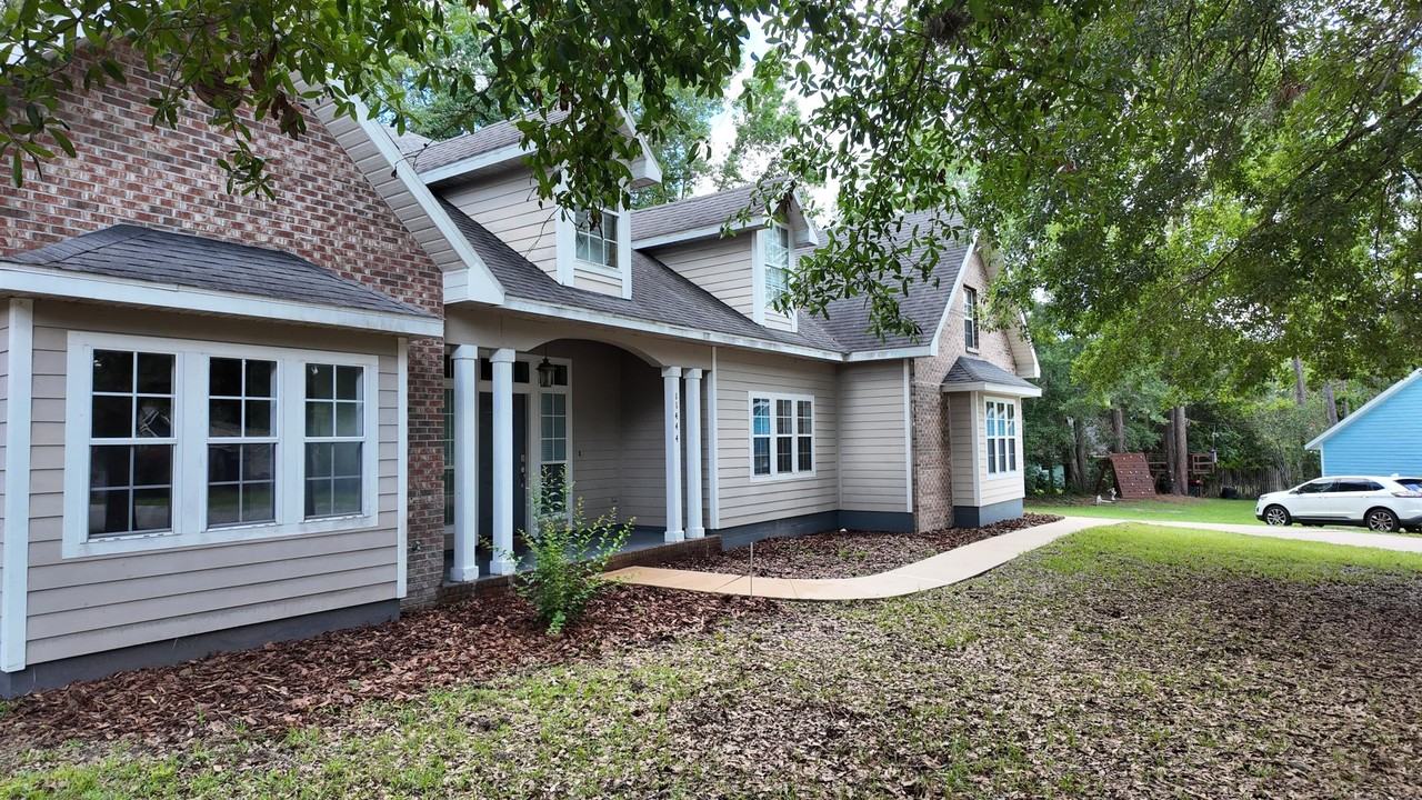 11444 Nw 18th Ln - Photo 4 of 50
