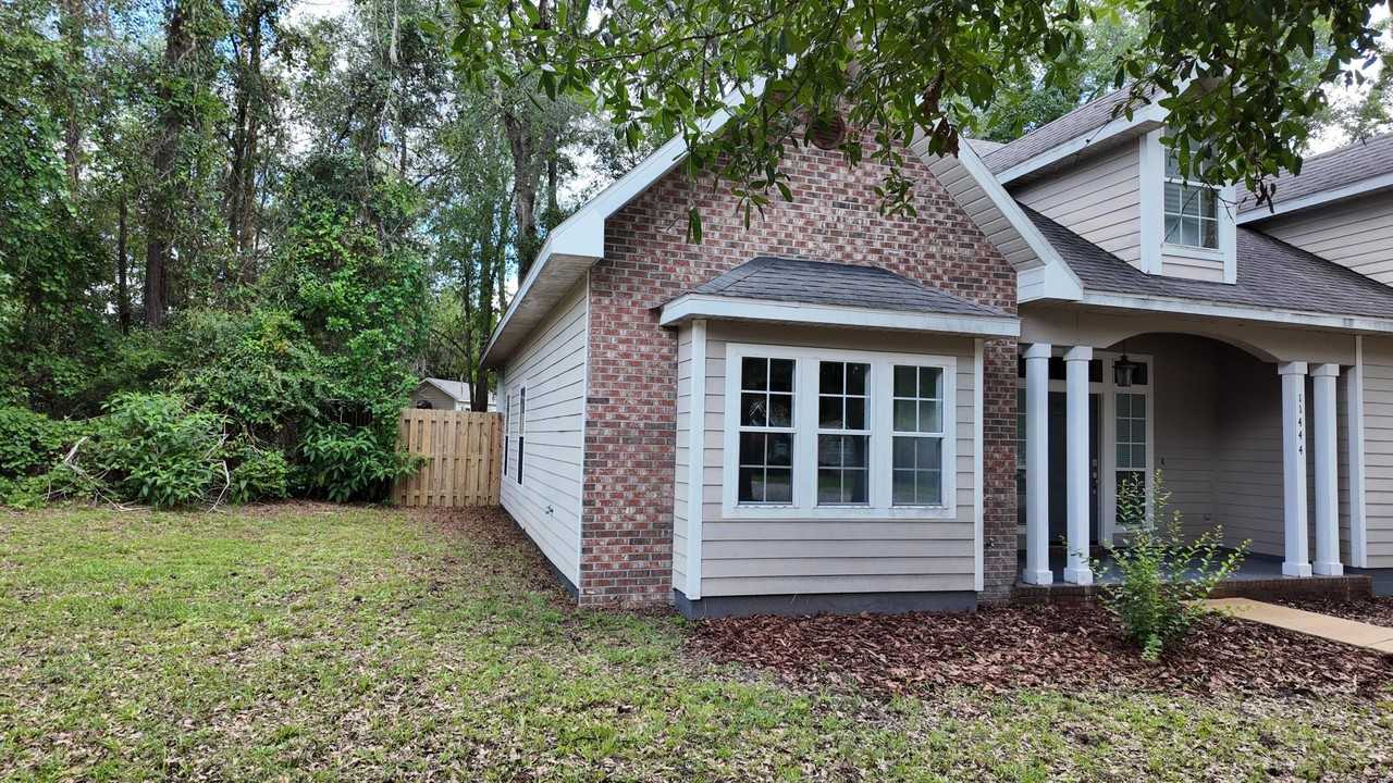 11444 Nw 18th Ln - Photo 5 of 50