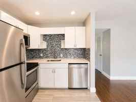 featured image of 119 Sussex F #119