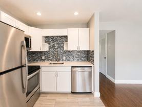 119 Sussex F #119 - Photo 1 of 1