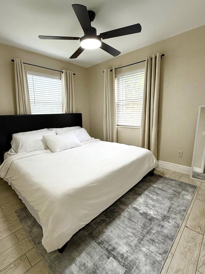 1529 Nw 4th Ave #1-2 - Photo 5 of 11