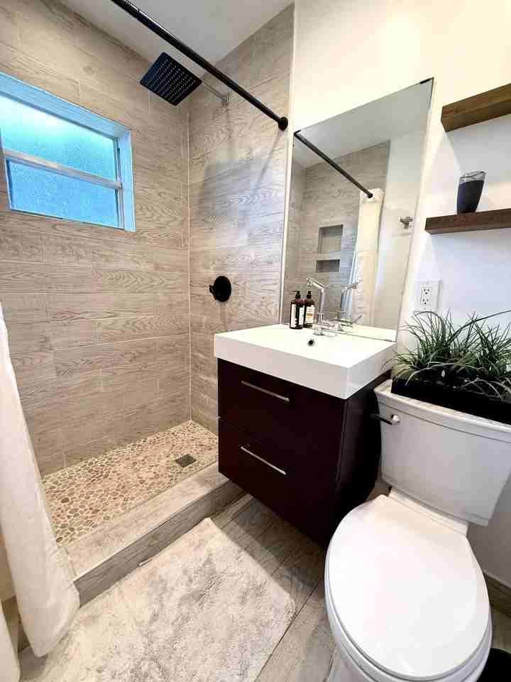 1529 Nw 4th Ave #1-2 - Photo 6 of 11
